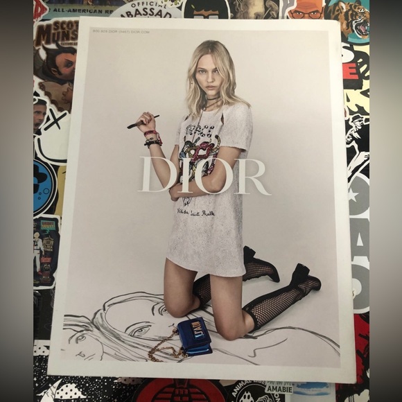 Interview Magazine April/May 2018 - Picture 2 of 9